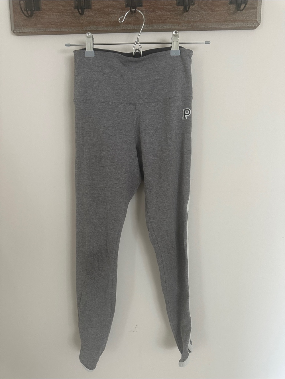 Victoria's Secret PINK Yoga Top in Heather Gray